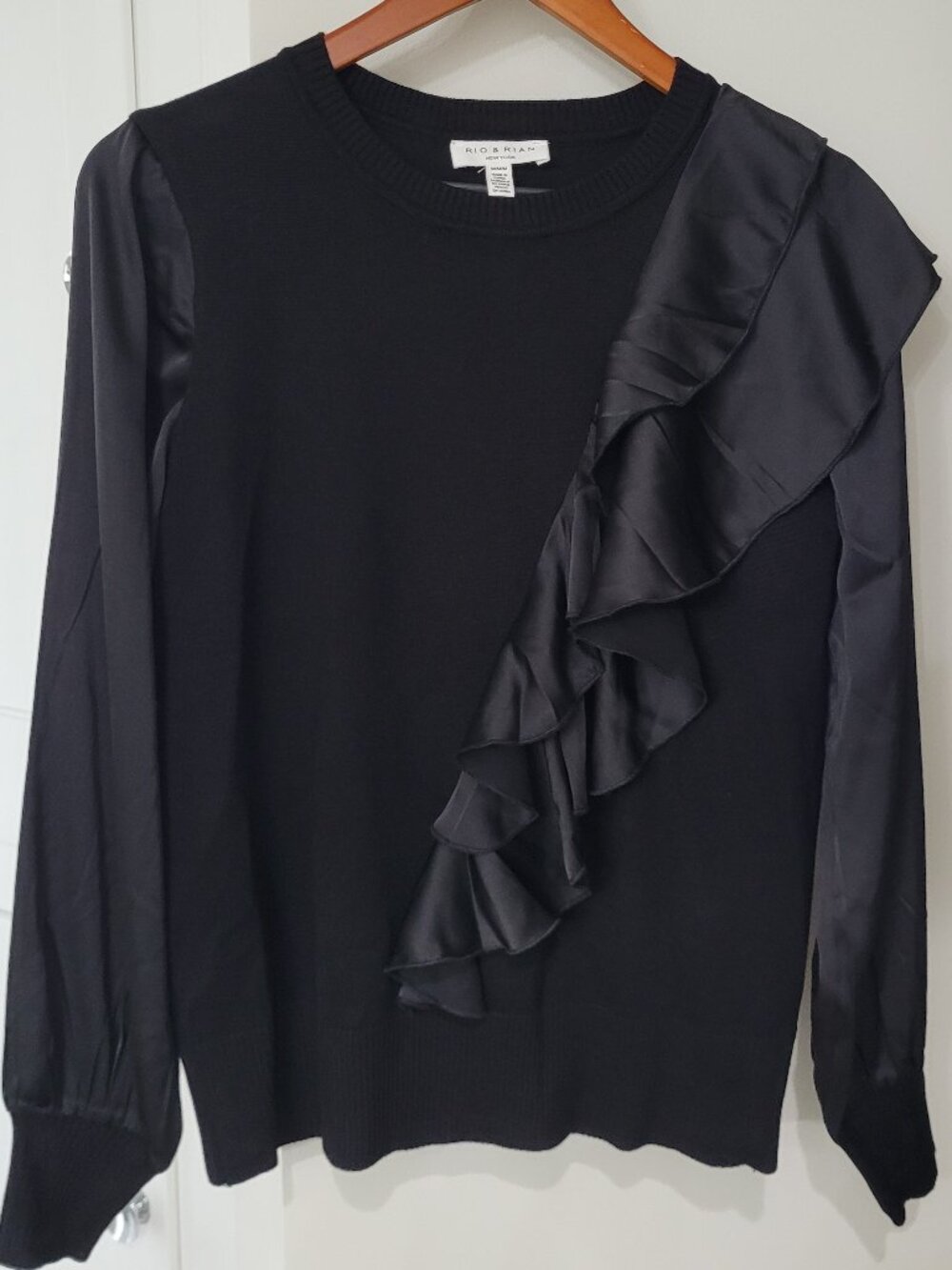 Elegant Black Ruffle Top. Long Sleeves. New. Size M. - Picture 2 of 7